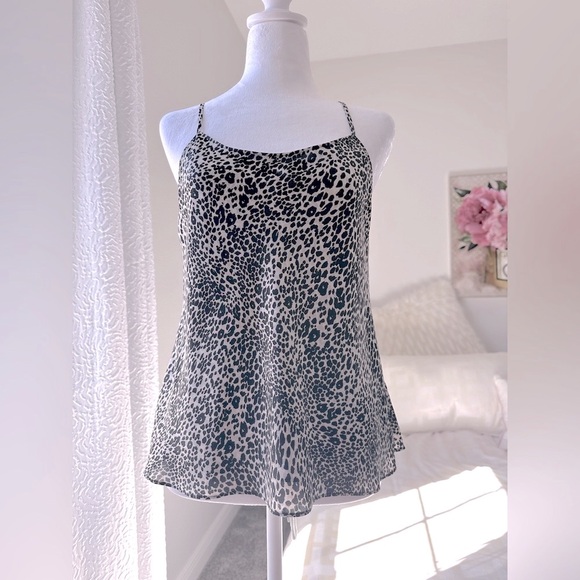 BCBG MaxAzria Silky Cami Top XS - Picture 1 of 8